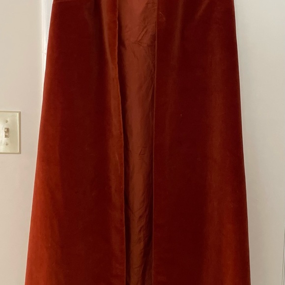 Rust velvet and silk duster - Picture 2 of 3